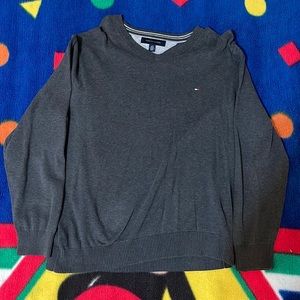 Tommy Hilfiger sweater